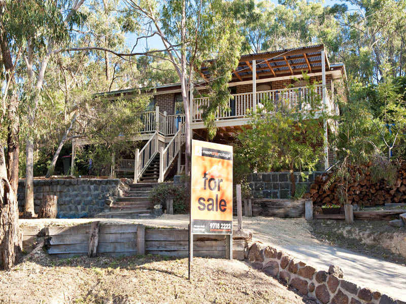 94 Meander Road, Hurstbridge, Vic 3099