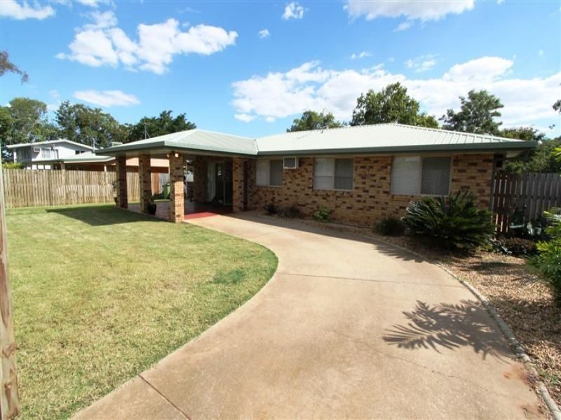 18 Buxton Drive, Gracemere, Qld 4702 Property Details