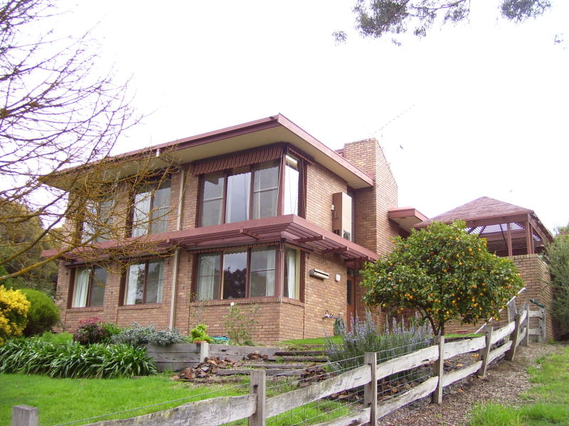 19 Myrtle Street, Alexandra, Vic 3714 Property Details