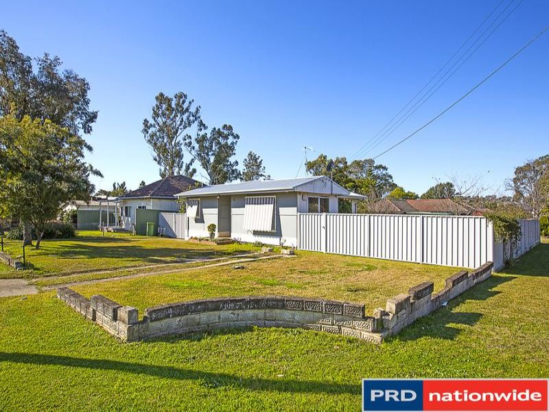 72 Bringelly Road, Kingswood, NSW 2747 Property Details