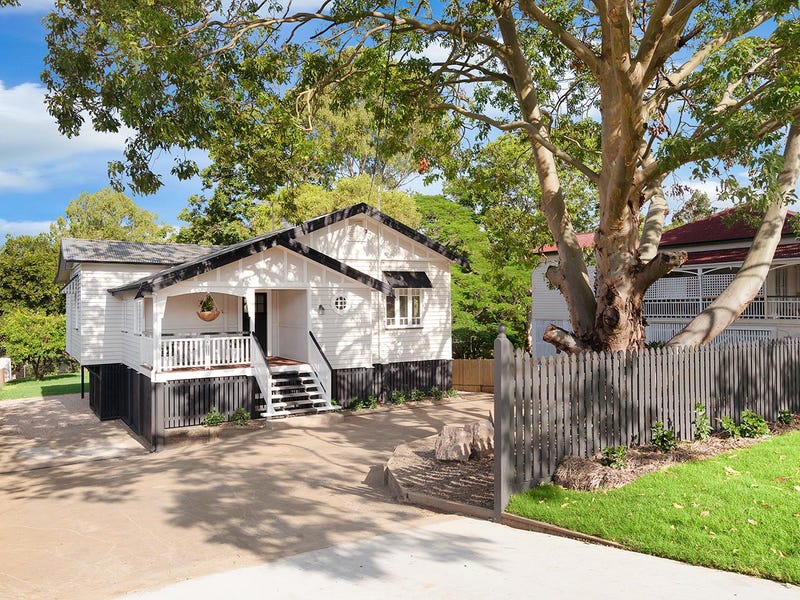 5 Macgregor St, Woodend, Qld 4305 Property Details