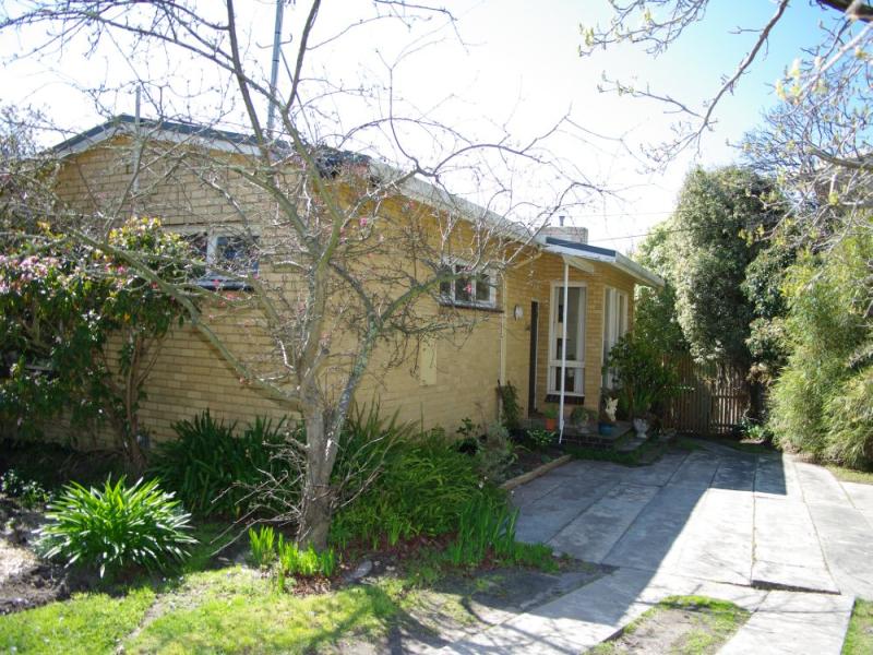 23 Ronald Avenue, Frankston South, VIC 3199 23 Ronald Avenue, Frankston South, VIC 3199