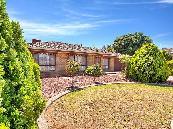 27 Carob Cres, Craigmore, SA 5114