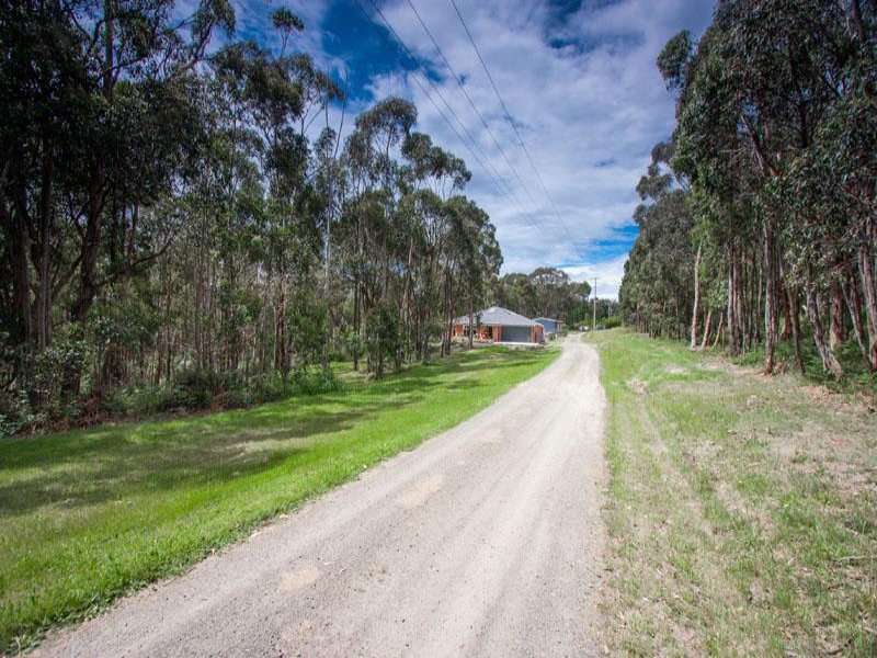 10 Greig Court, Woodend, VIC 3442