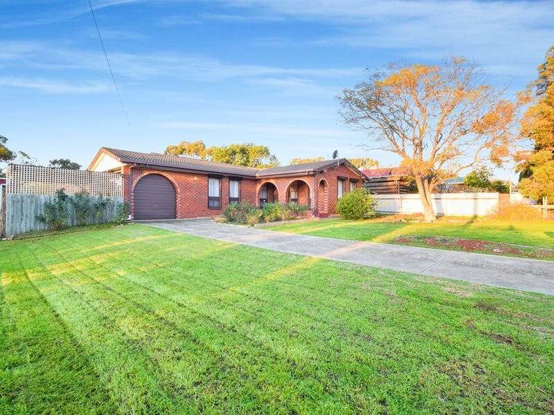 26 Haseldene Drive, Christie Downs, SA 5164