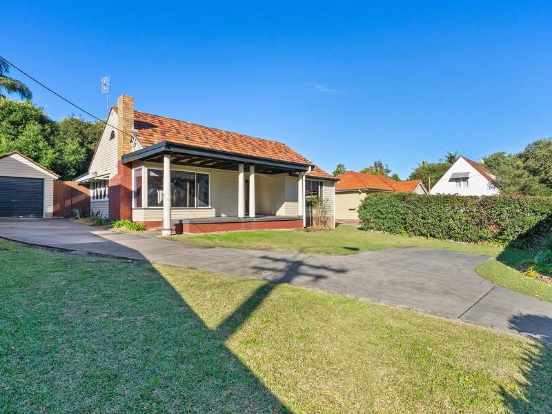 248 The Esplanade, Speers Point, NSW 2284