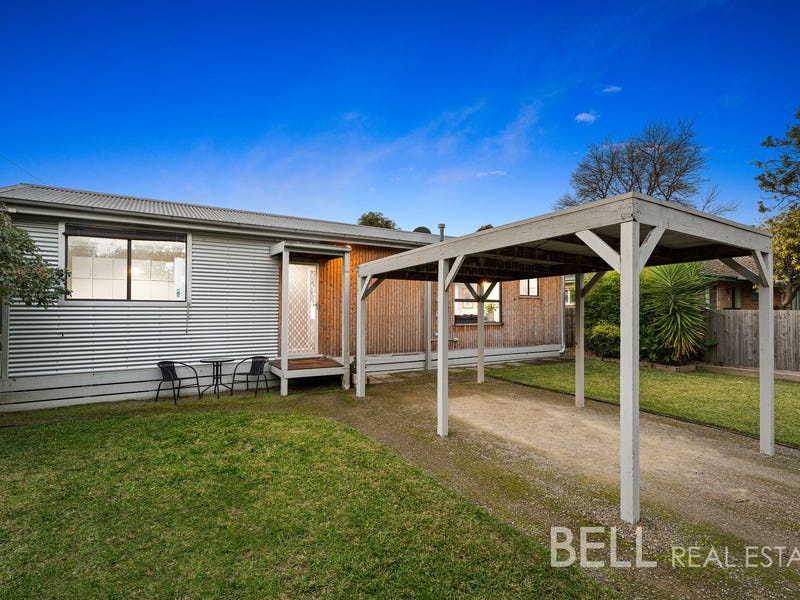 1 Kilsyth Avenue, Kilsyth, Vic 3137 House for Sale