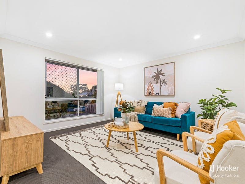 39 Paul Drive, Regents Park, QLD 4118