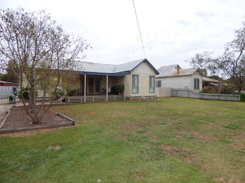 11 Maunder Street, Koondrook, Vic 3580 Property Details