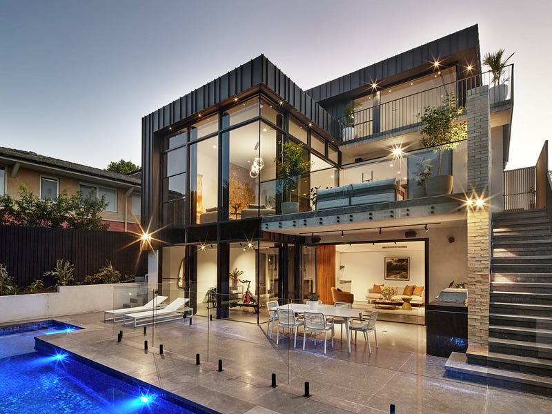 32 Balmerino Avenue, Toorak, Vic 3142 Property Details