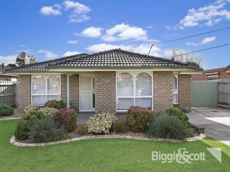 37 Dearing Avenue, Cranbourne, VIC 3977