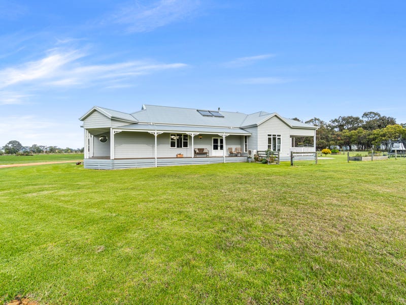 25 Broberg Close, Heyfield, Vic 3858 House for Sale