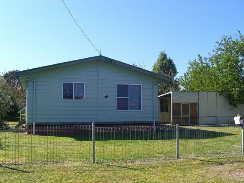 80 Simpson Street, Wellington, NSW 2820 - Property Details
