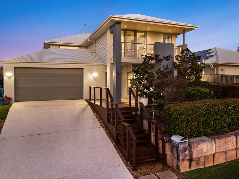 16 Clive Road, Birkdale, Qld 4159 House for Sale