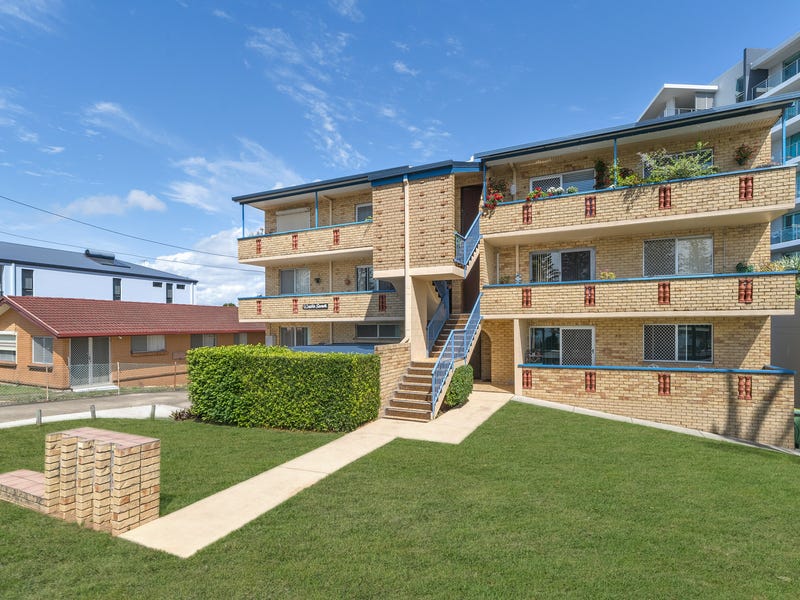 1/1315 Marine Parade, Redcliffe, Qld 4020 Property Details