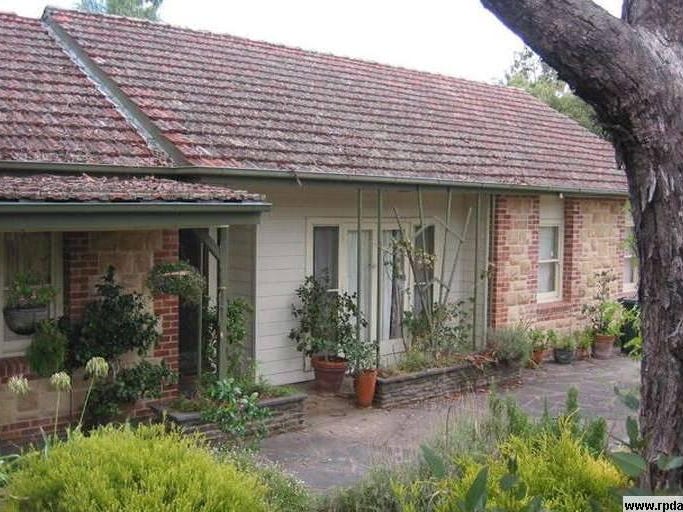 8 Brighton Parade, Blackwood, SA 5051 Property Details