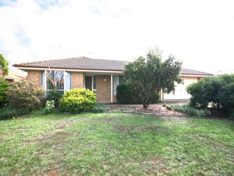 81 Hopetoun Road, Werribee, Vic 3030 Property Details