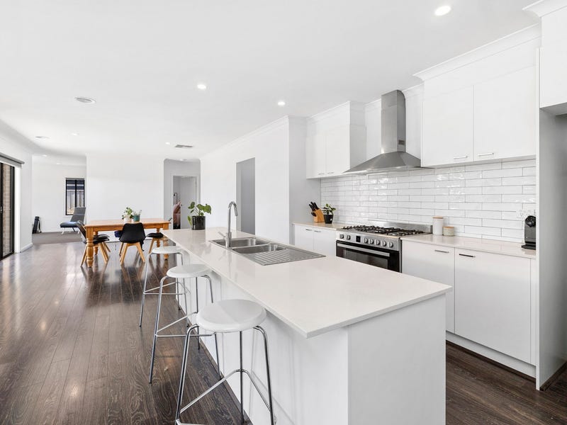 6 Dupree Street, Torquay, Vic 3228 Property Details