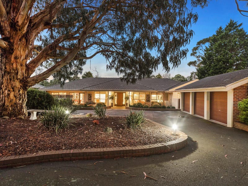 127 Bellbird Road, Mount Eliza, VIC 3930