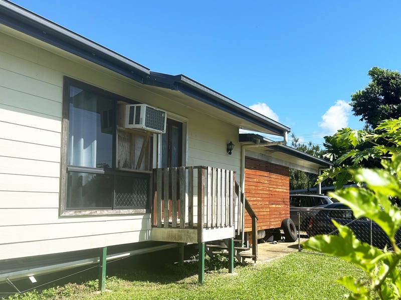 34 Seaview Street, Mission Beach, QLD 4852