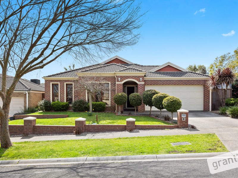 8 Embling Street, Berwick, Vic 3806 - Property Details