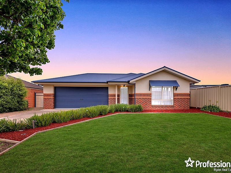 39 Ridgeway, Melton West, VIC 3337