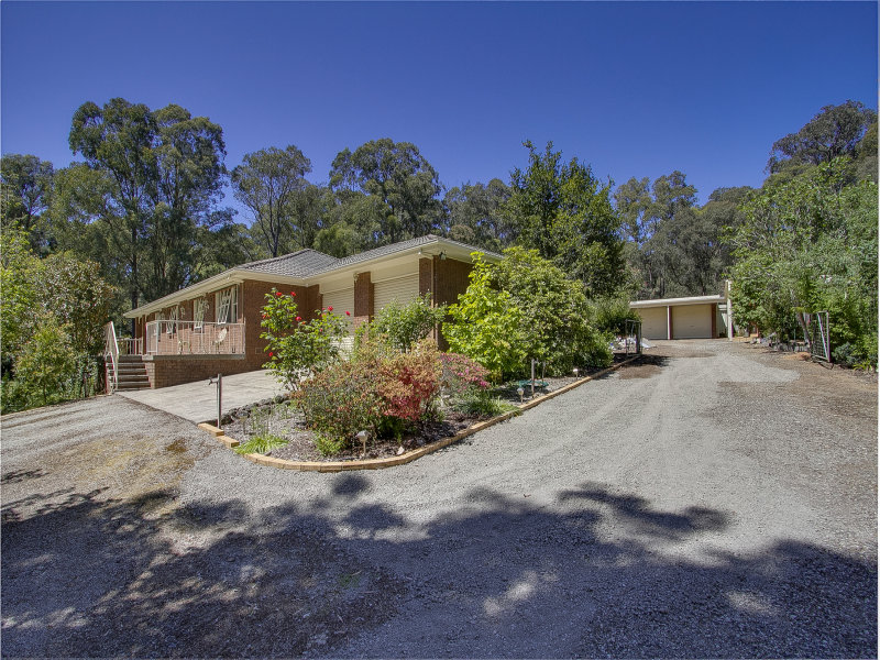 2701 Launching Place Road, Gembrook, Vic 3783 Property Details