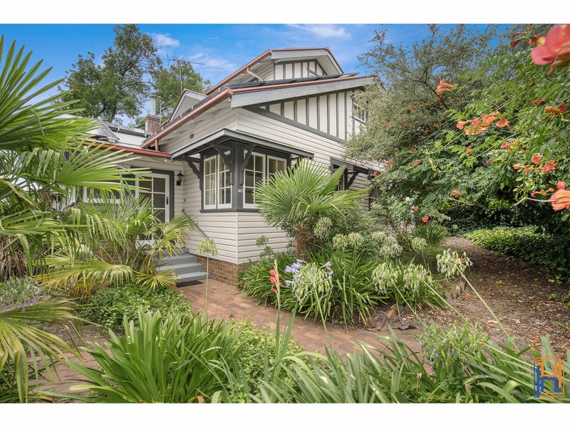 157 Taylor Street, Armidale, NSW 2350 House for Sale