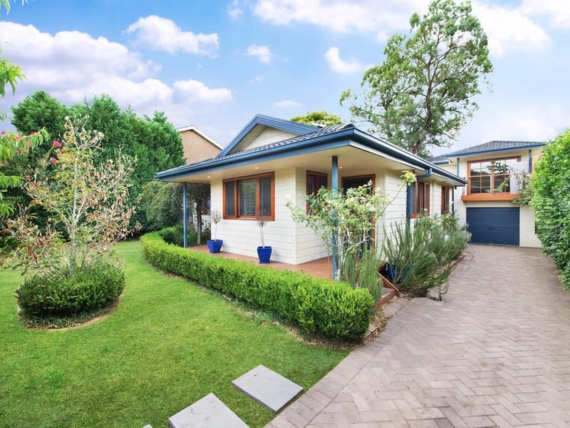 15 Sunshine Drive, Point Clare, NSW 2250