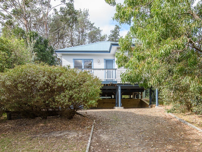 14 Native Way, Moruya Heads, NSW 2537