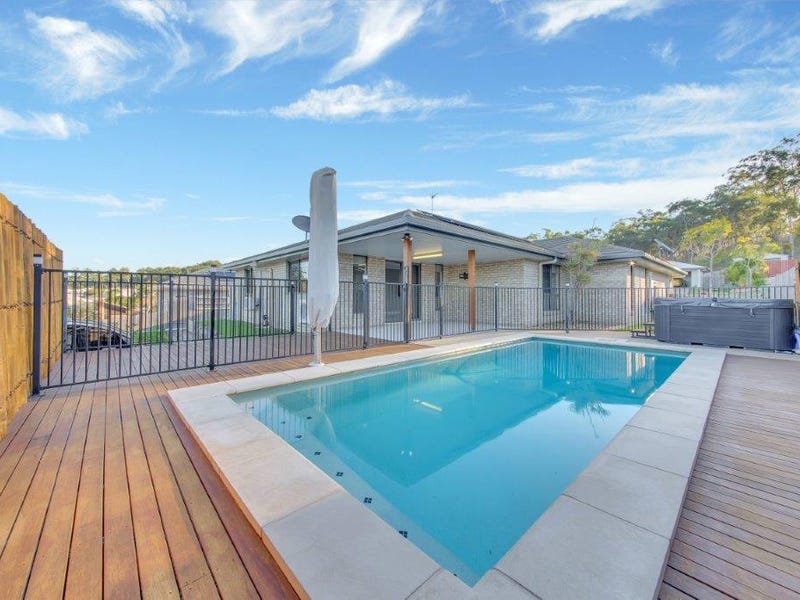 14 Grasstree Crescent, Kirkwood, Qld 4680 Property Details