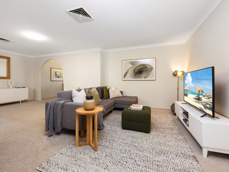 1 Dixon Close, Illawong, NSW 2234 Property Details