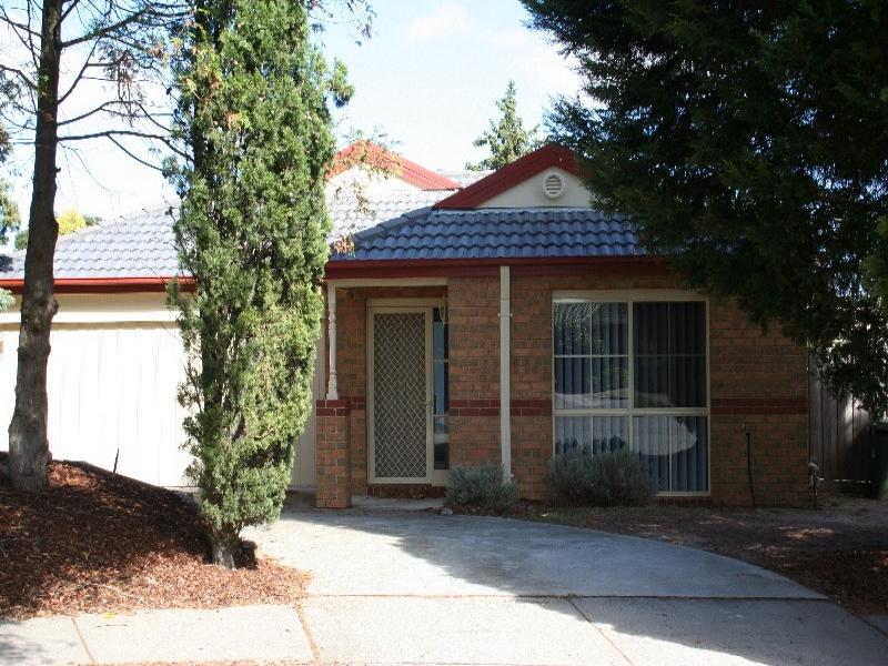 8 Wingham Court, Frankston, Vic 3199 Property Details