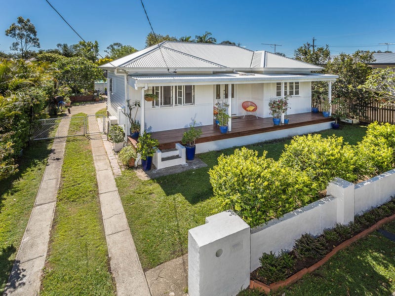 33 Henderson Road, Deagon, QLD 4017