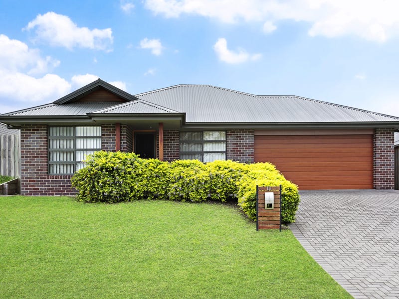 13 Myrtle Crescent, Aberglasslyn, NSW 2320 Property Details