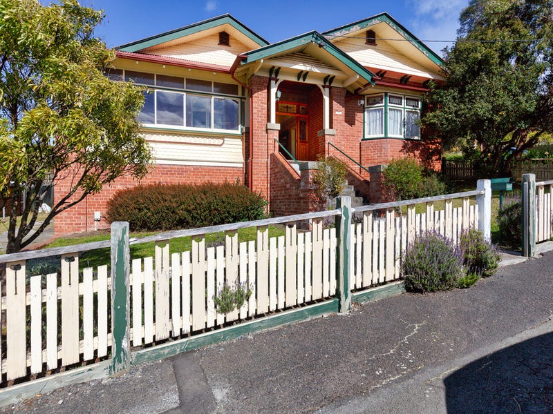 18 Rupert Avenue, Mount Stuart, TAS 7000