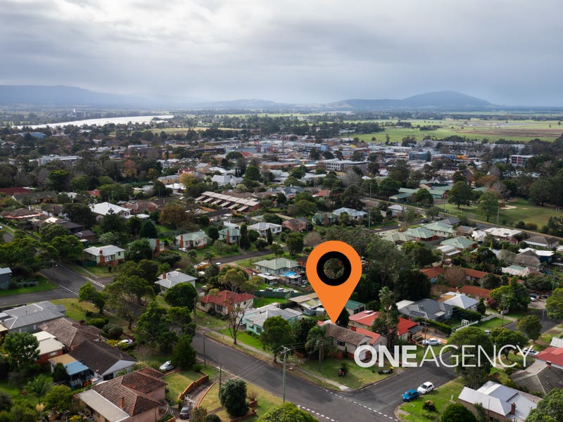 112 Shoalhaven Street, Nowra, NSW 2541