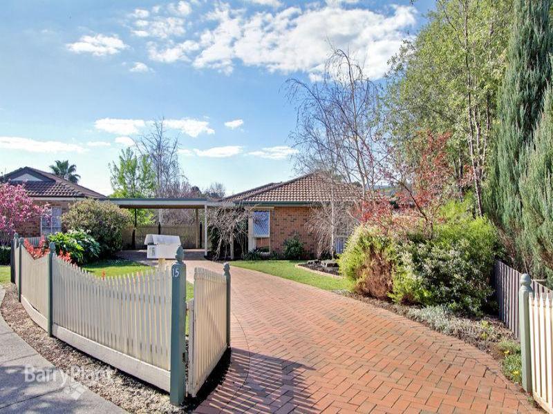 15 Jindabyne Court, Lysterfield, Vic 3156 Property Details
