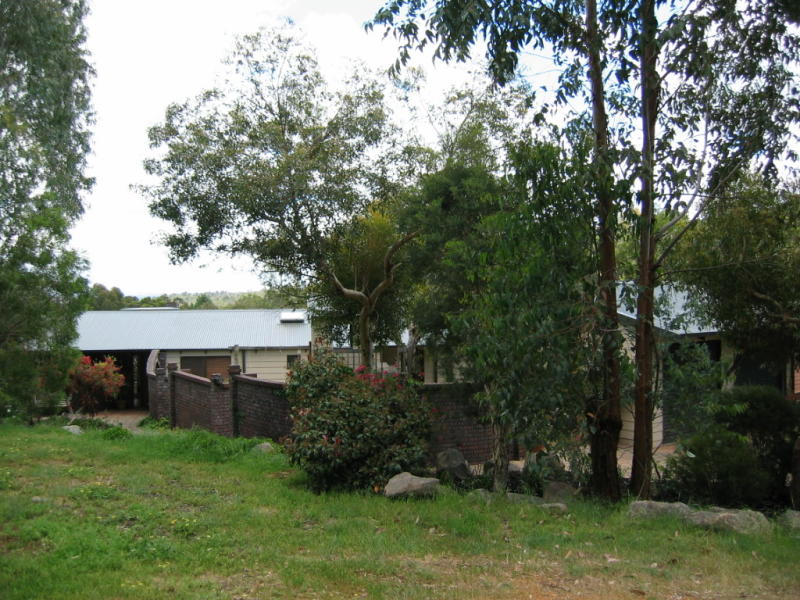 9 Dale Place, Darlington, WA 6070 Property Details