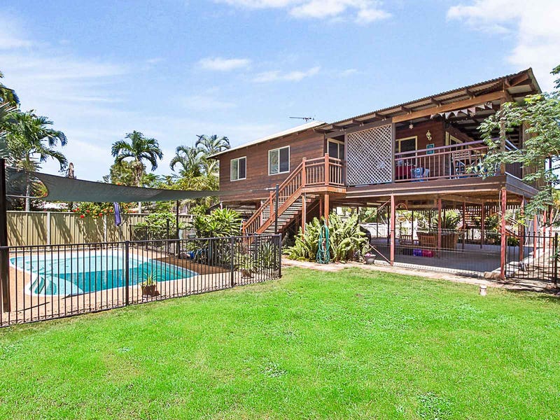 35 Lagoon Cres, Saunders Beach, QLD 4818