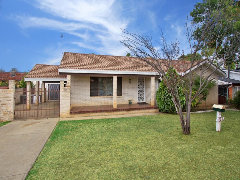 165 Hillvue Road, Tamworth, NSW 2340 Property Details
