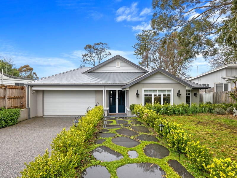 14 Carroll Avenue, Croydon, Vic 3136 Property Details