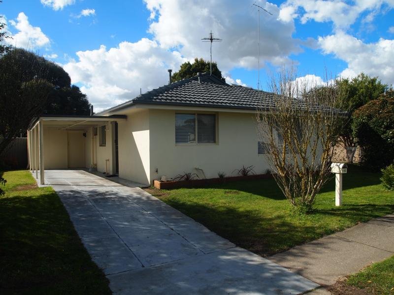 1/67 McAdam Street, Maffra, Vic 3860 Property Details