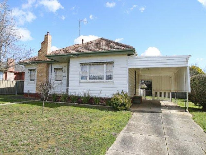 45 Grandview Grove, Wendouree, VIC 3355