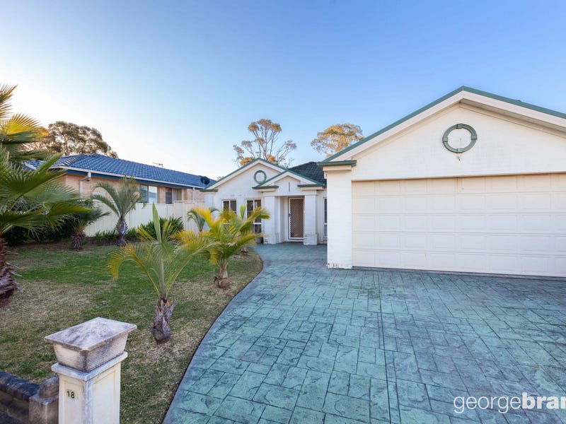 18 Lemon Gum Circuit, Blue Haven, NSW 2262