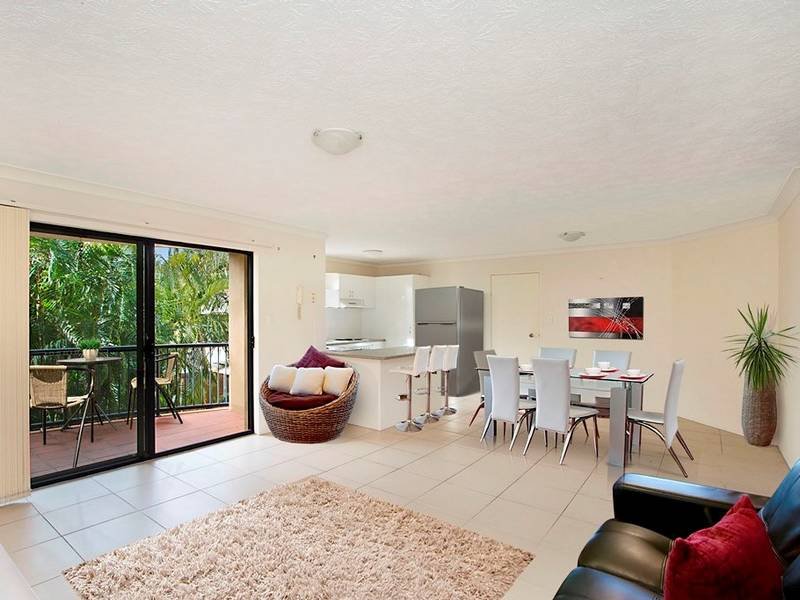 13/14 Miles Street, Kirra, Qld 4225 Property Details