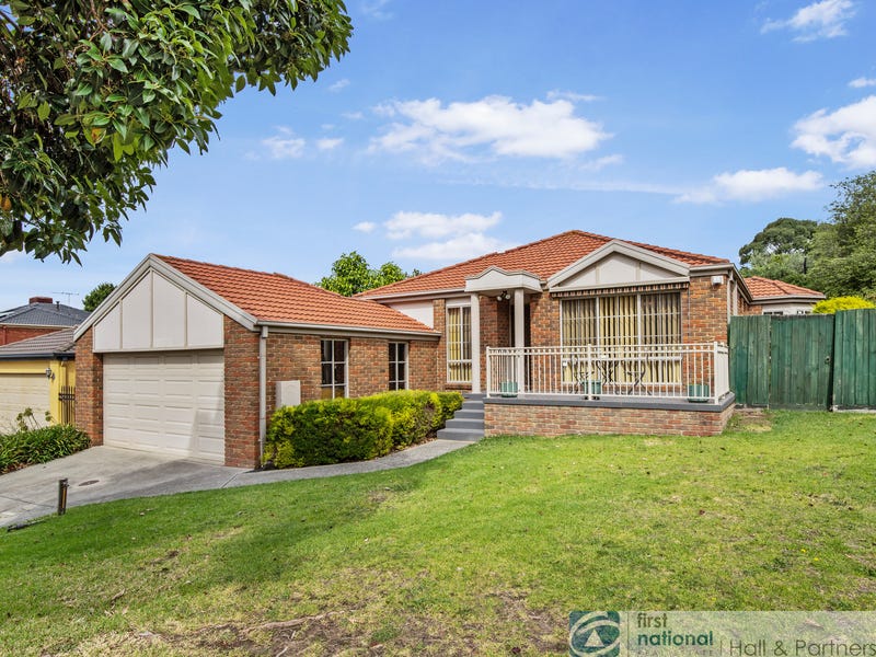 5 Daffodil Court, Endeavour Hills, VIC 3802 - realestate.com.au