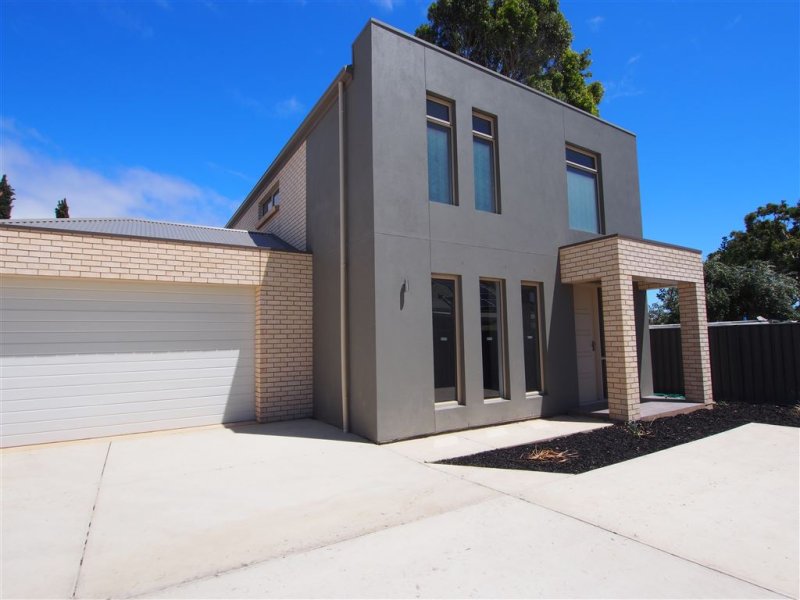 2/30 32 Farnham Road, Keswick, SA 5035 Property Details