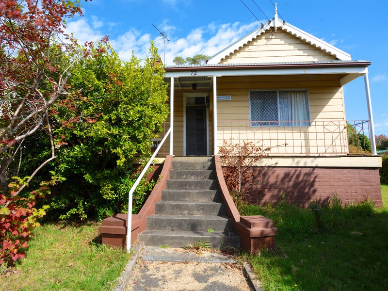 72 Clanwilliam Street, Blackheath, NSW 2785 Property Details