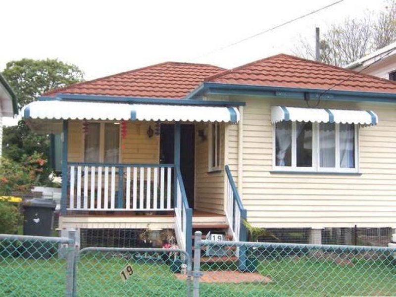 19 Chestnut Street, Wynnum, QLD 4178